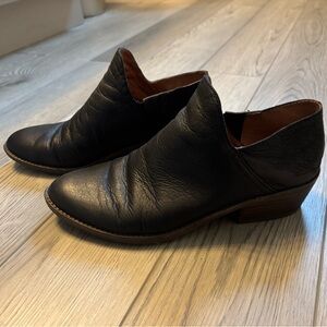 Lucky Brand Black Leather Ankle Booties